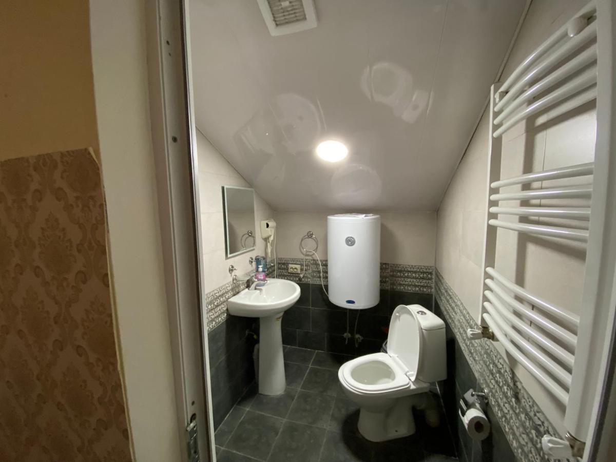 Manana Japaridze'S Guesthouse Mestia Exterior photo