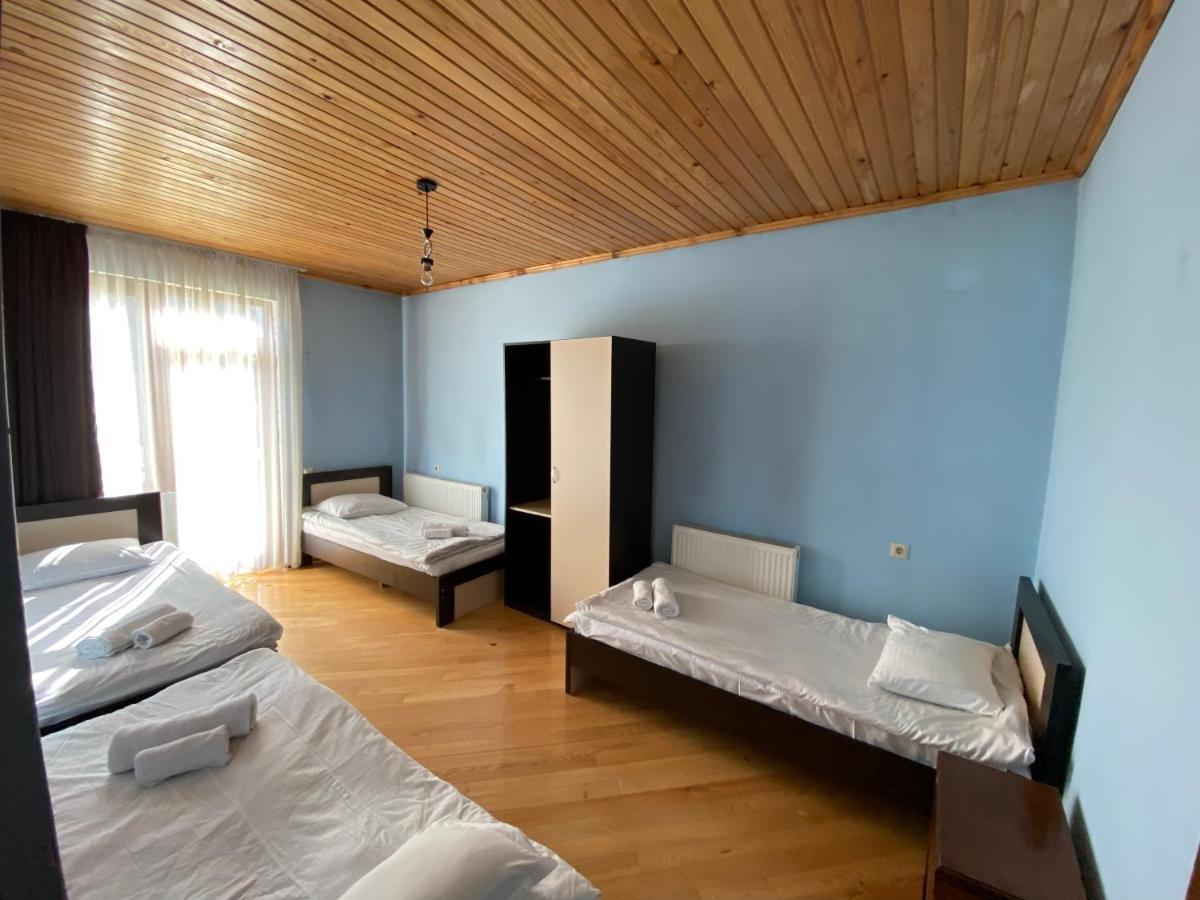 Manana Japaridze'S Guesthouse Mestia Exterior photo